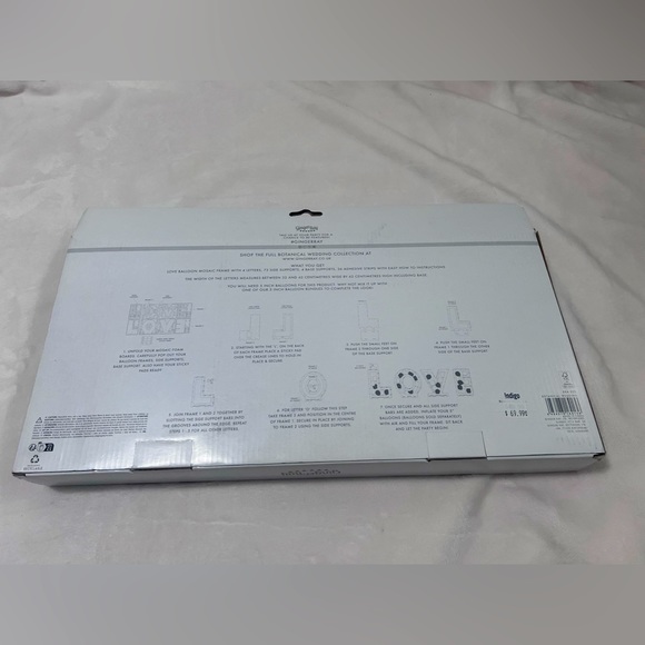 Ginger Ray balloon mosaic LOVE frame - Picture 2 of 3